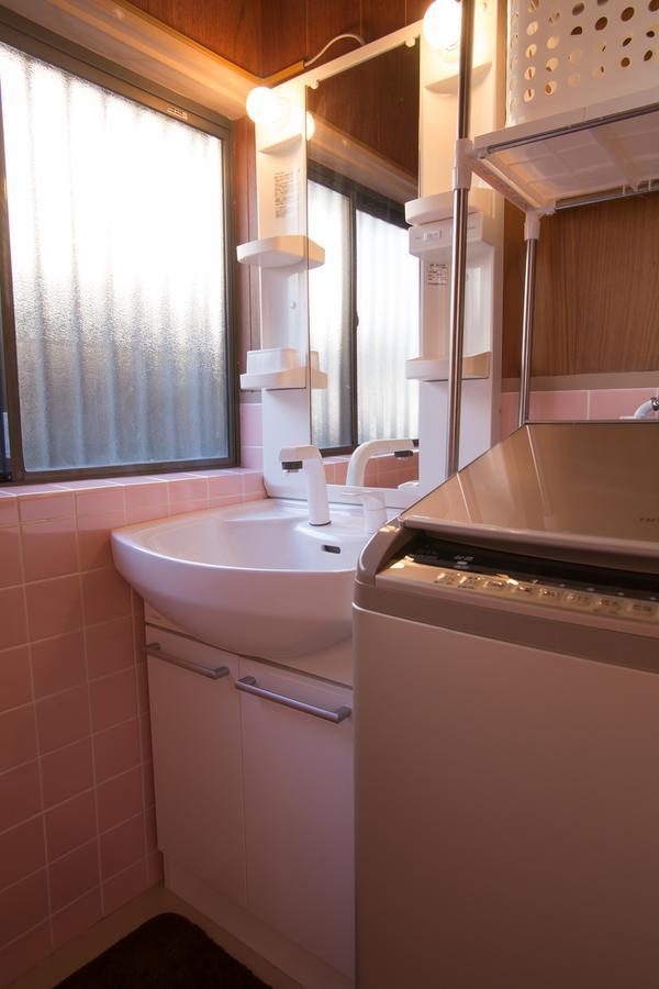 Guest House Dougo-Yado Matsuyama  Bagian luar foto